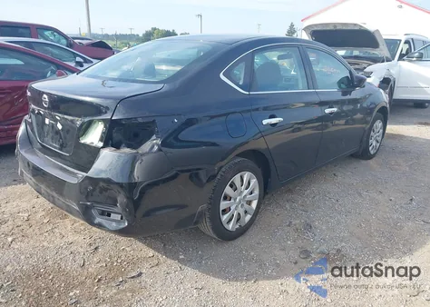 2018 Nissan Sentra S z USA, uszkodzony, nr VIN 3N1AB7AP7JY318078